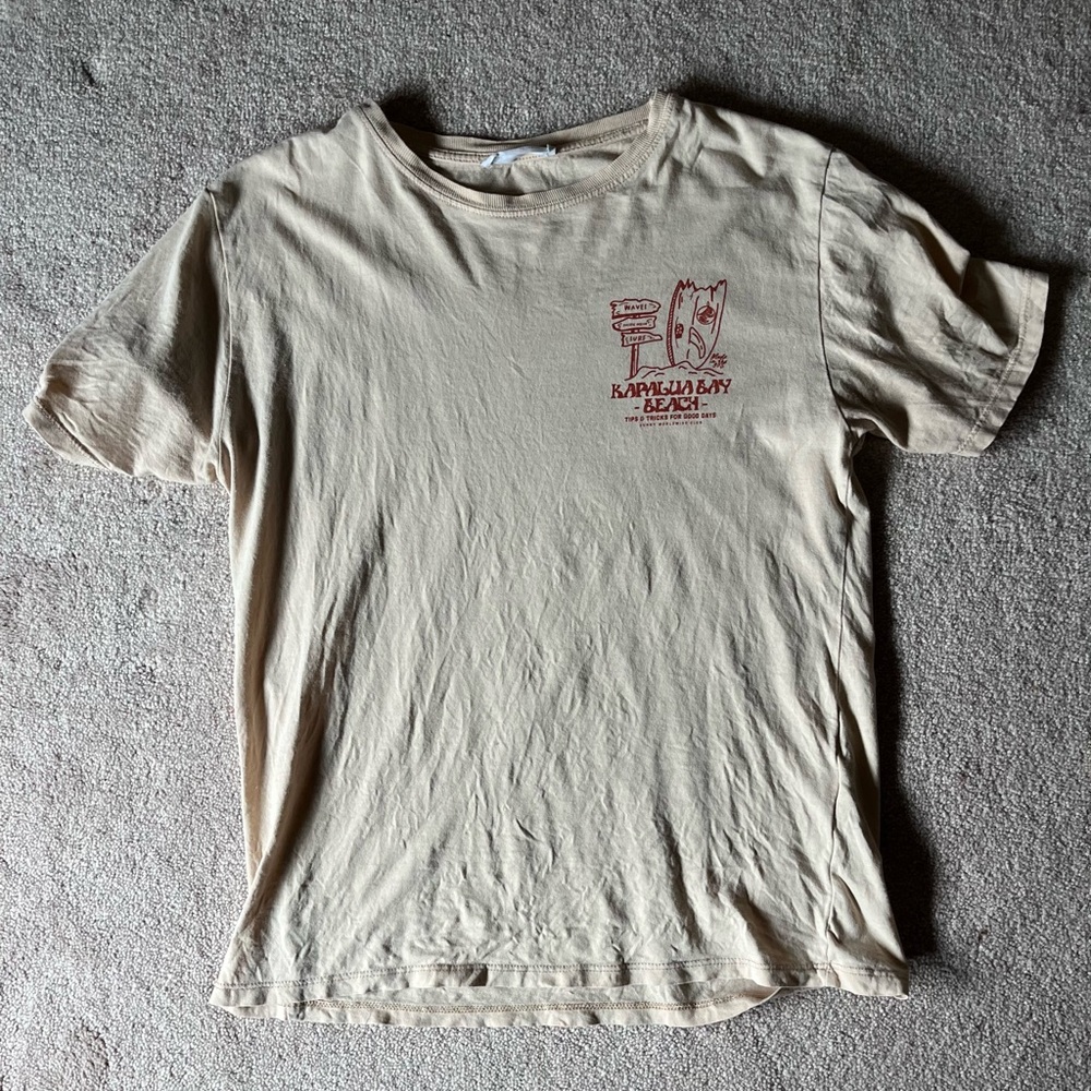 Zara Beige Short-Sleeve Tee with Small Red Chest Graphic